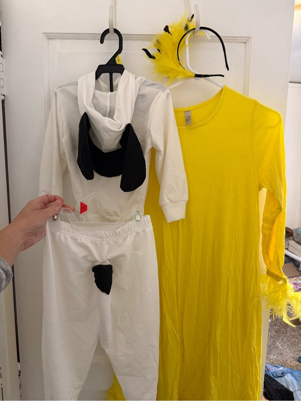 Snoopy, Charlie Brown bald & Woodstock family matching Halloween costumes Peanut